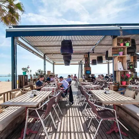 Διαμέρισμα 8 Min Walk To The & 10 Min Walk To Convention Centre ! Βαρκελώνη